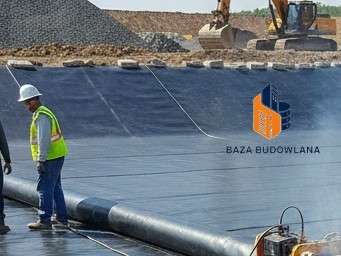 Układanie geomembrany
